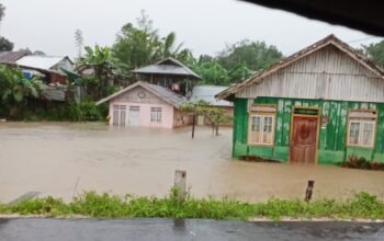 Banjir Melanda Banggai Laut: 17 KK Mengungsi Akibat Luapan Sungai