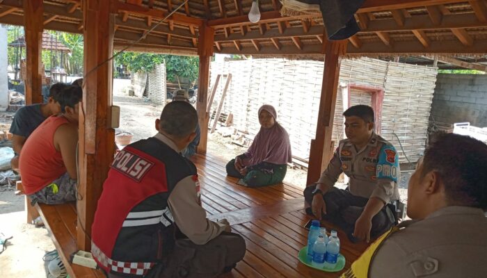 Polsek Sekotong Gelar Jumat Curhat, Warga Gunung Ketapang Tanggapi Positif