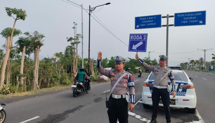 Pengaturan Lalu Lintas di Lombok Barat: Cegah Macet, Jaga Keselamatan Pengendara