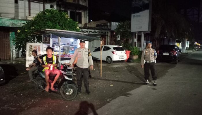 Patroli Rutin Polsek Batulayar Cegah Kejahatan, Batulayar Aman!