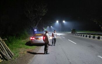 Patroli Intensif Polsek Labuapi Jaga Keamanan Jalur BIL di Malam Hari