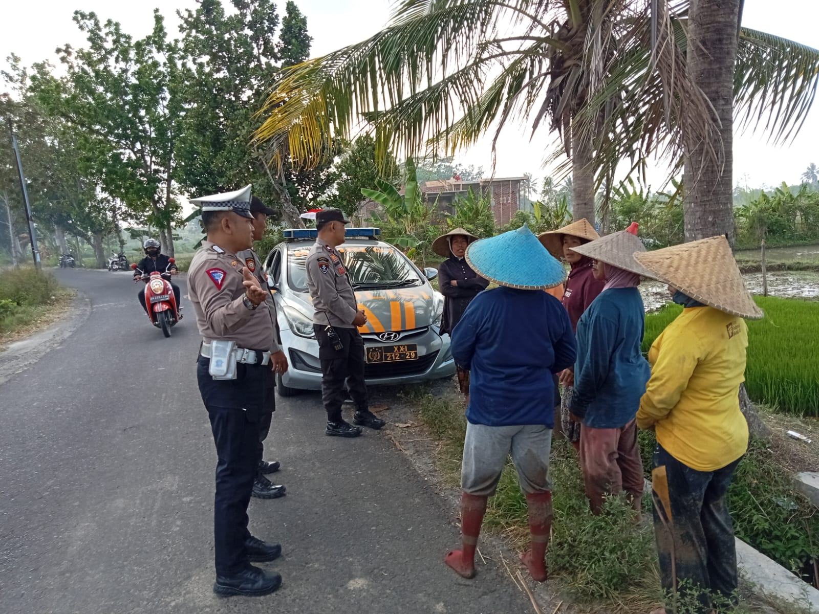 Dialog Hangat di Ombe Baru Polsek Kediri Jalin Kemitraan Jaga Kamtibmas