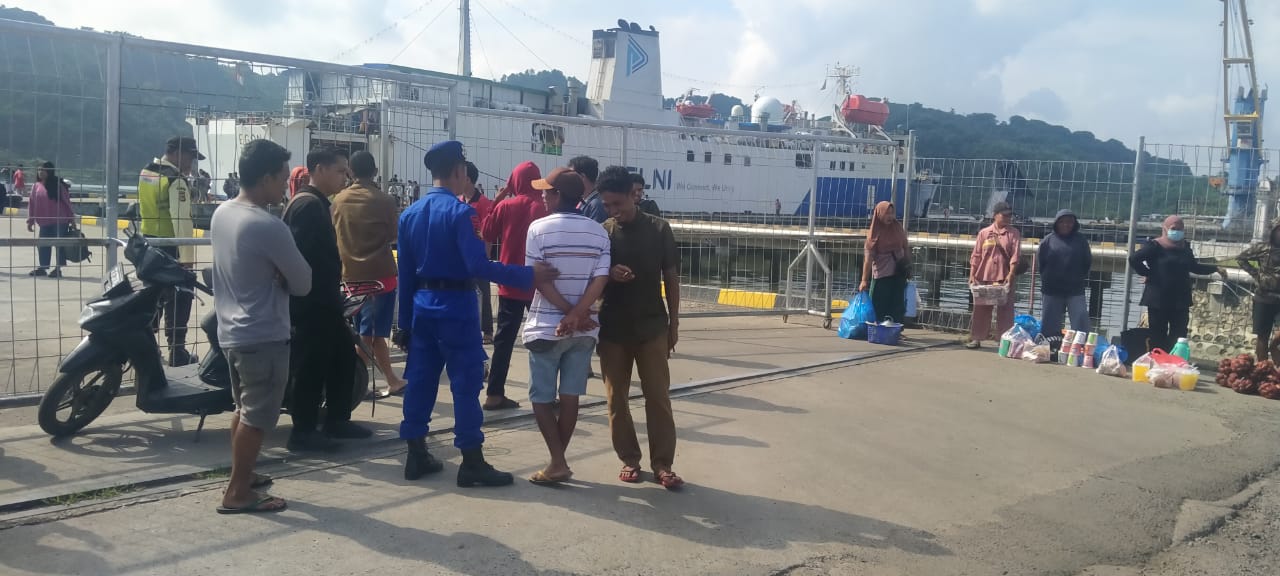 Kiprah Satpolairud Polres Lombok Barat Jaga Keamanan Pelabuhan Lembar