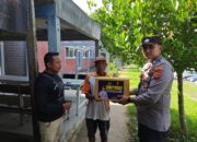 Sentuhan Kasih Polsek Kawasan Pelabuhan Lembar: Program Jumat Peduli Ringankan Beban Warga