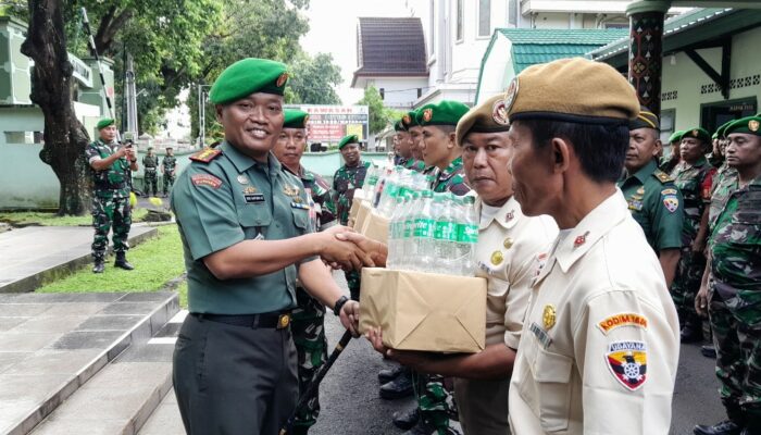 Dandim 1606/Mataram Berikan Bingkisan Idul Fitri dan Nyepi 2025
