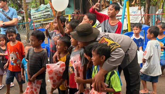 Dukung Perkembangan Anak, Polsek Batulayar Apresiasi Pembangunan Taman Bermain