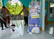 Program Bakti Religi Polsek Lembar: Gotong Royong Bersihkan Tempat Ibadah