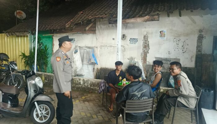 Keamanan Masyarakat Terjamin: Polsek Lembar Laksanakan Patroli Rutin