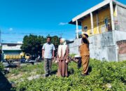 Ketahanan Pangan Diperkuat di Rumak, Bripka Anjar Ajak Warga Olah Lahan