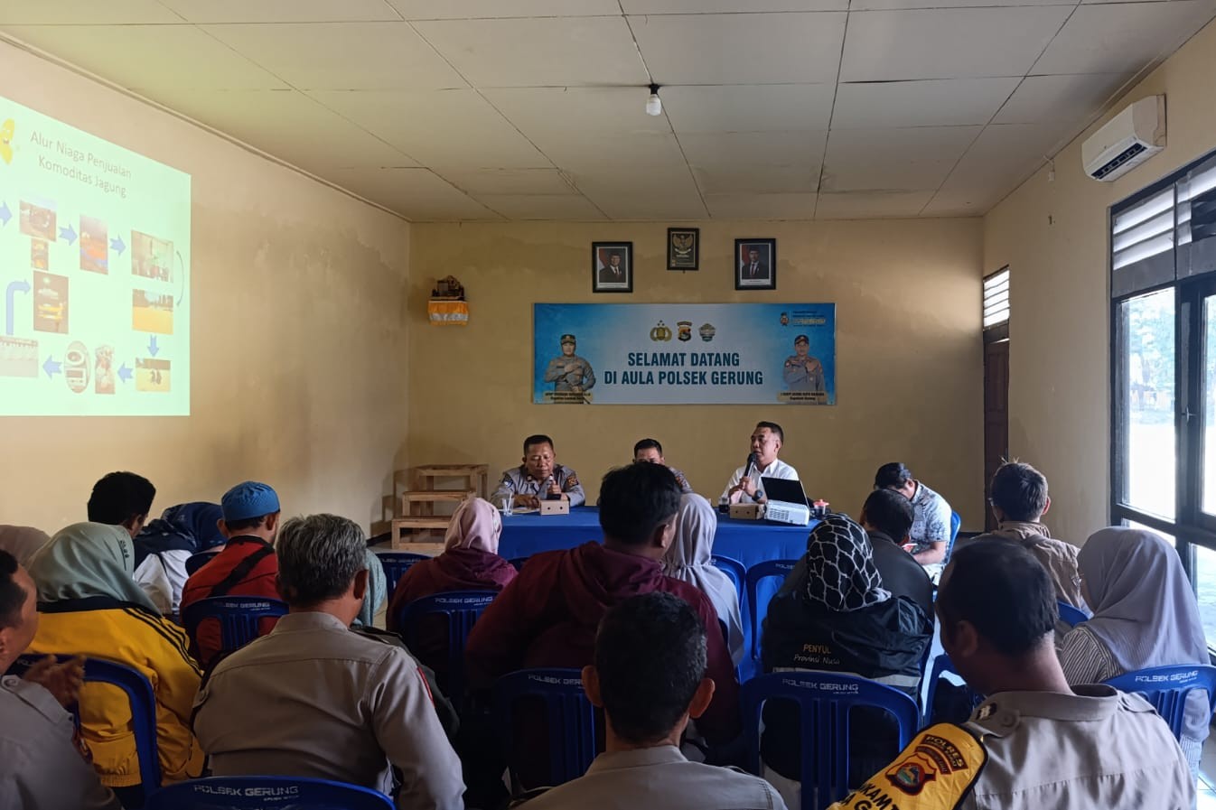 Polsek Gerung dan PPL Bahas Tata Niaga Jagung Untuk Kesejahteraan Petani