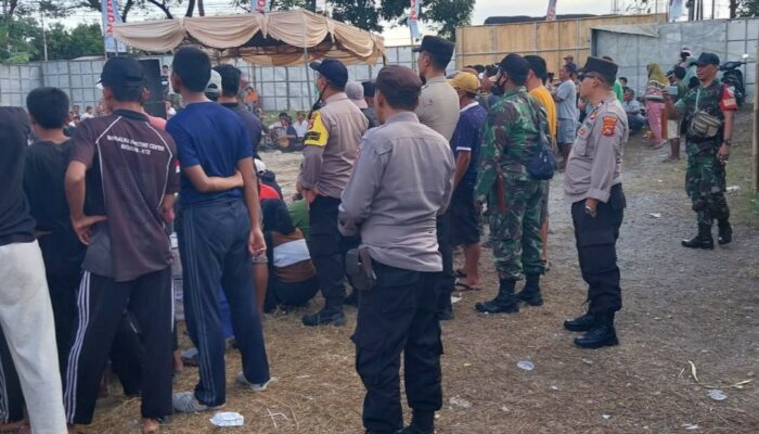 Antusiasme Warga Labuapi Sambut Roadshow Peresean 2025