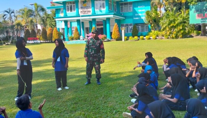 TNI dan Dinsos Kolaborasi Bangun Karakter Siswa di Labuapi