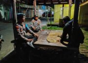 Sinergi Polisi dan Penjaga Malam di Desa Rumak Jaga Kamtibmas Kediri