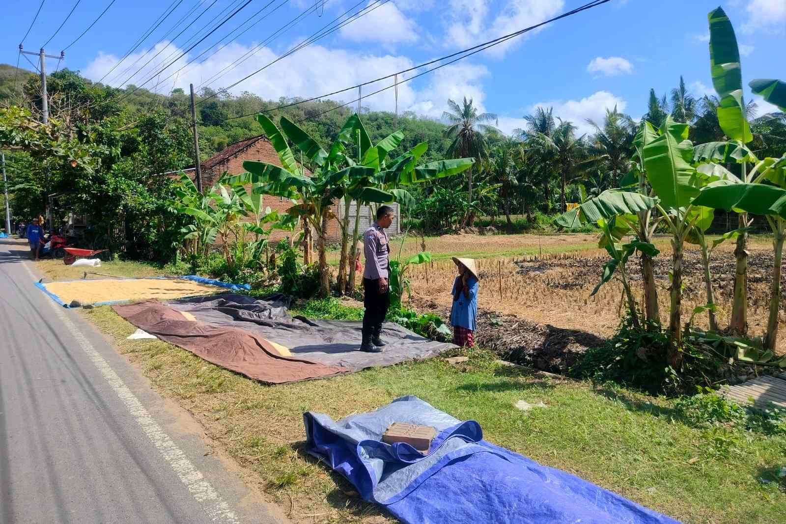 Sinergi Polri dan Petani Dusun Eyat Mayang Perkuat Program Ketahanan Pangan Nasional