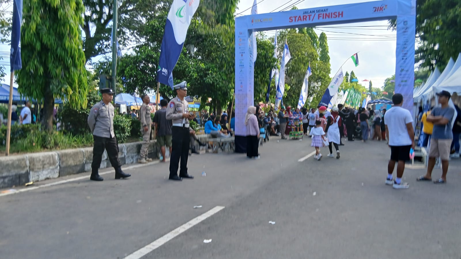 Polres Lombok Barat Pastikan Acara Pasar Keuangan Rakyat Aman dan Tertib