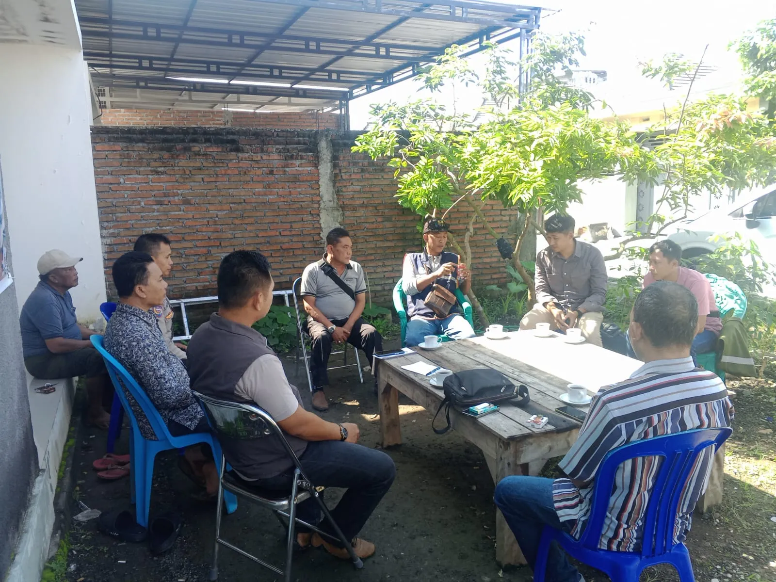 Pekarangan Jadi Sumber Gizi: Inovasi Bhabinkamtibmas di Lombok Barat