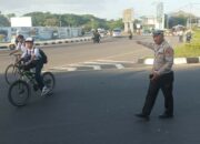 Cegah Kemacetan, Polisi Atur Lalu Lintas Jam Sibuk di Bundaran GMS Lobar