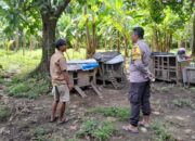 Bhabinkamtibmas Batulayar Edukasi Warga Manfaatkan Lahan Kosong