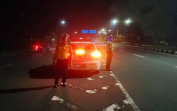 Cegah Balap Liar, Polisi Sisir Bypass BIL Lombok Barat pada Malam Hari