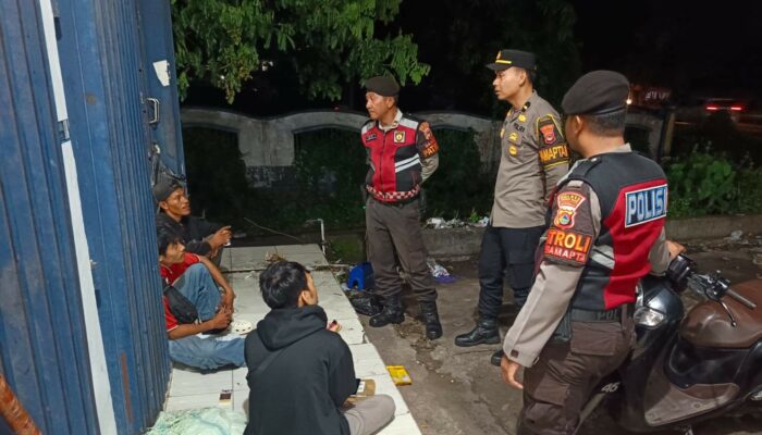Patroli Dialogis Polres Lobar Sasar Desa Rumak, Sosialisasi Layanan Darurat